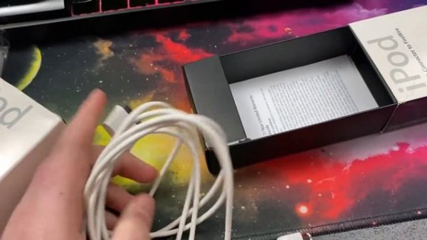 An eBay score: $20 FireWire iPod cables + charger! (Plus a tease for 1000 subscribers...)