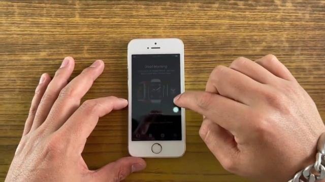 iPhone 5s Drop Test || Apple 🏗 смотреть онлайн