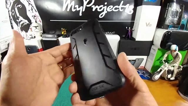 iPhone 8 Plus & POETIC
Affinity & Revolution
Premium Cases
Hands On Review смотреть онлайн