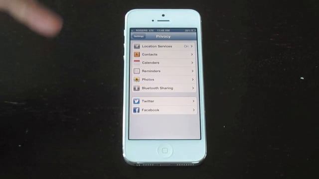 How To Save Battery Life iPhone 5 - iPhone 5 Battery and iOS 6 issues. смотреть онлайн
