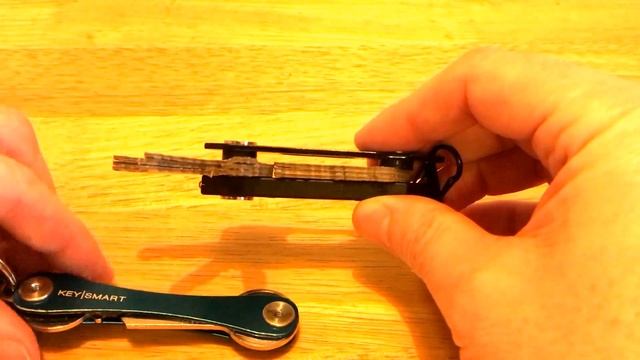 UK EDC Every Day Carry inc Keysmart Vs Key Ninja Review смотреть онлайн
