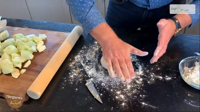 Brian McDermott's Rustic Apple Pie смотреть онлайн