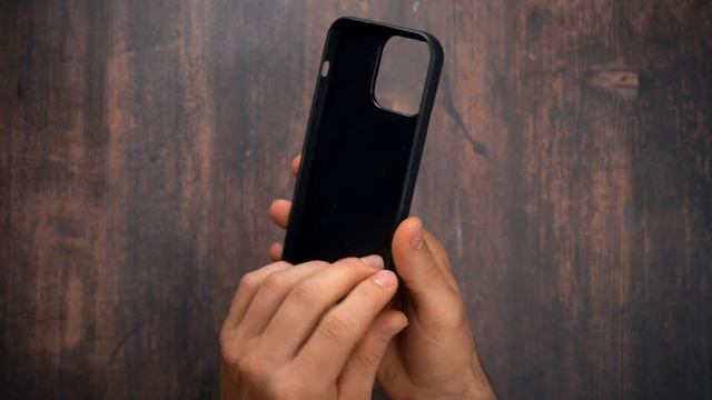iPhone 15 szériára Karl Lagerfeld 3D Rubber Glitter Logo tok fekete смотреть онлайн