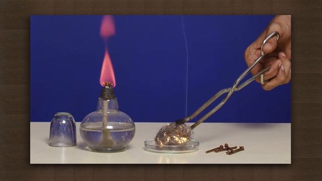 Iron wool sparks | Metals | Chemistry смотреть онлайн