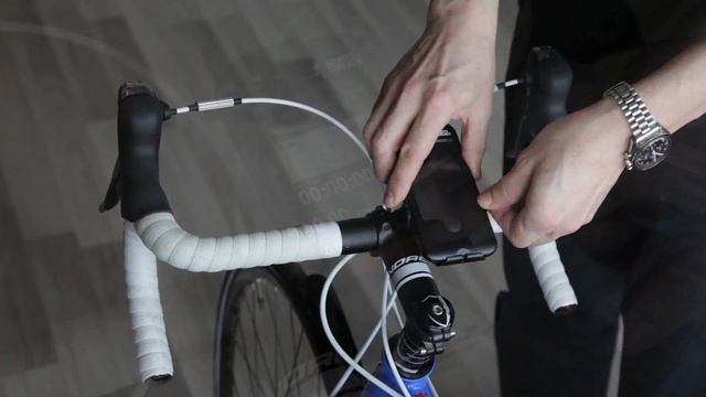Introducing the Sports Tracker Bike Mount смотреть онлайн
