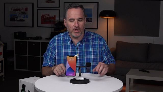 Belkin 3-in-1 Wireless Charger with MagSafe - First Look смотреть онлайн