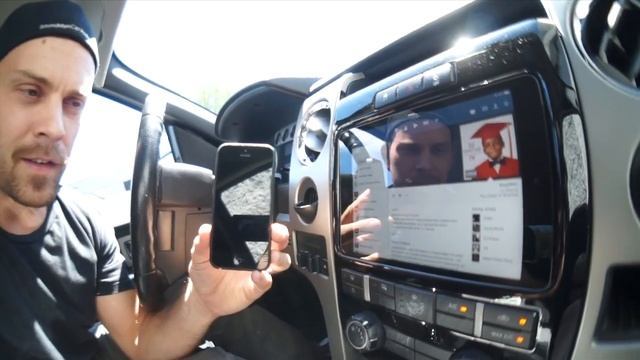 iOS 8 in Your Car смотреть онлайн
