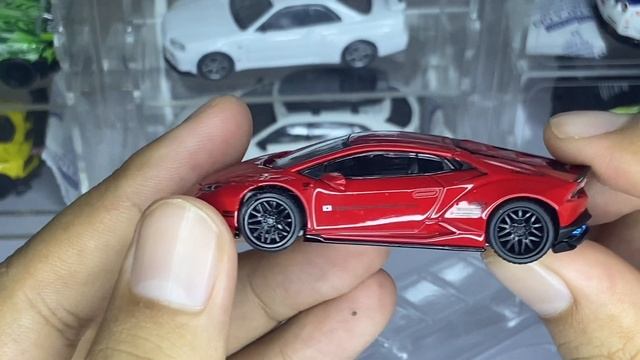 Mini GT 375 LB★WORKS Lamborghini Huracán ver. 3 Red смотреть онлайн