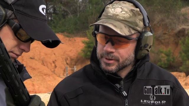 Redfield's Counterstrike Sighting System смотреть онлайн