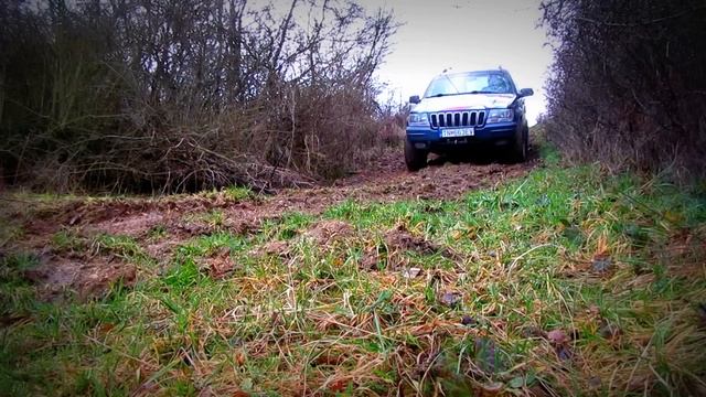 Jeep Grand Cherokee WJ 4,7 V8 quadra drive Vari lock смотреть онлайн