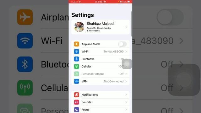 Can't Complete WhatsApp Backup || WhatsApp Stuck on Backing Up on iPhone in iOS 16 Solved смотреть онлайн