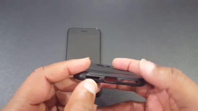 Spigen Rugged Armor iPhone 7 Plus Case! смотреть онлайн