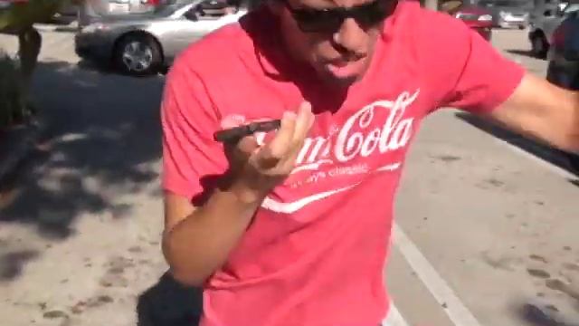 Iphone Cubano Asiri Siri Parody ElPichyFilms.avi смотреть онлайн
