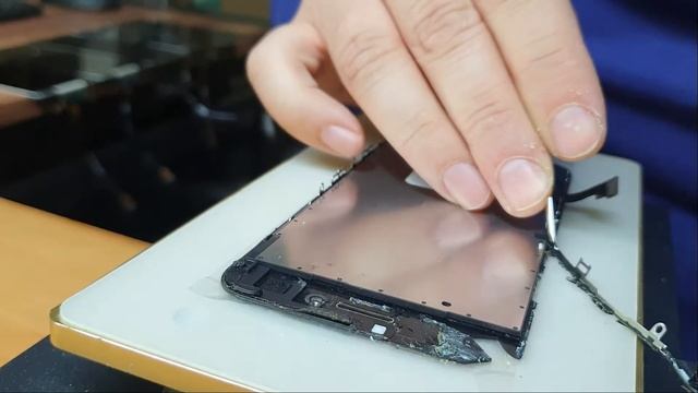 Iphone 7 Frame+Glass Remove смотреть онлайн