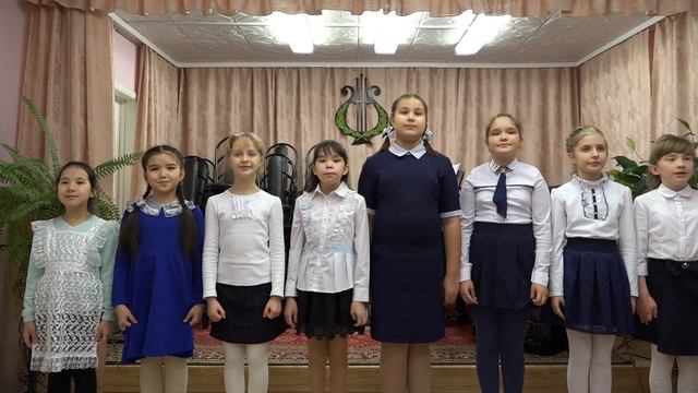 Школьная тропинка муз А Кудряшова, сл И Яворовской Вокальная группа Индиго смотреть онлайн