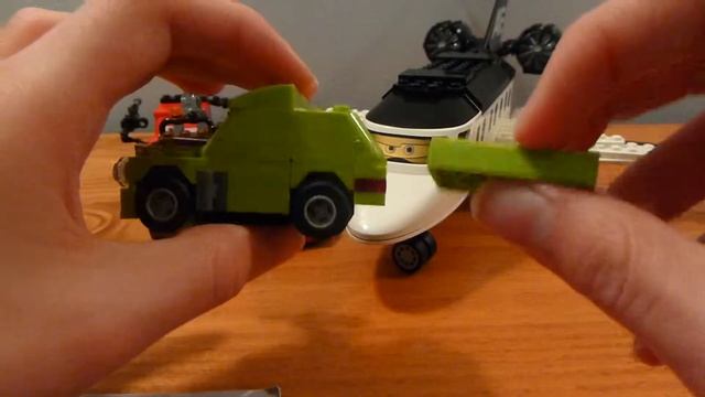 Lego Cars Set Review #8638 Spy Jet Escape смотреть онлайн