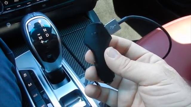 Zus Smart Car Charger & Car Locator смотреть онлайн