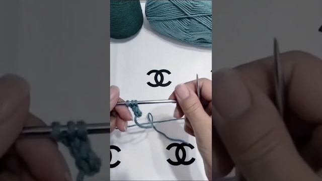 Как связать полый шнур на три петли #полыйшнур #вяжемшнур смотреть онлайн