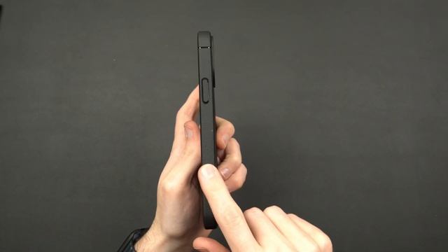 iPhone 13 Pro Max Caudabe Sheath Review: BEST MINIMAL CASE! смотреть онлайн
