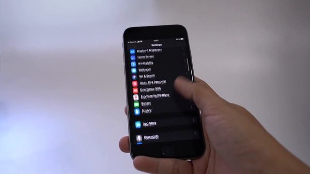 Cara ngumpetin foto dan video di iPhone - iOS 14 смотреть онлайн