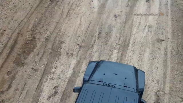 Jeep Wrangler Unlimited смотреть онлайн