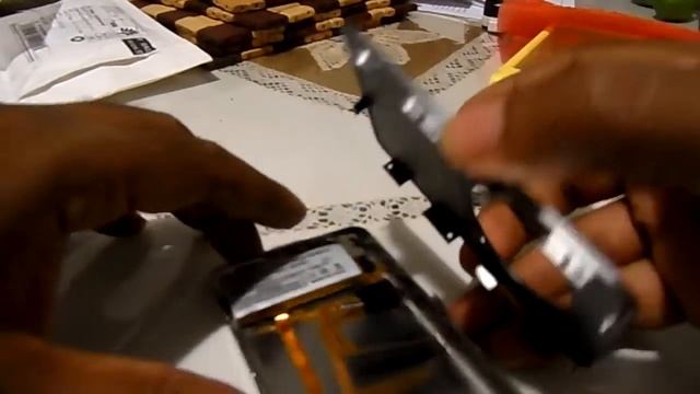 iPod Classic 6th Generation Display/Housing/Battery repair Part - 1 смотреть онлайн