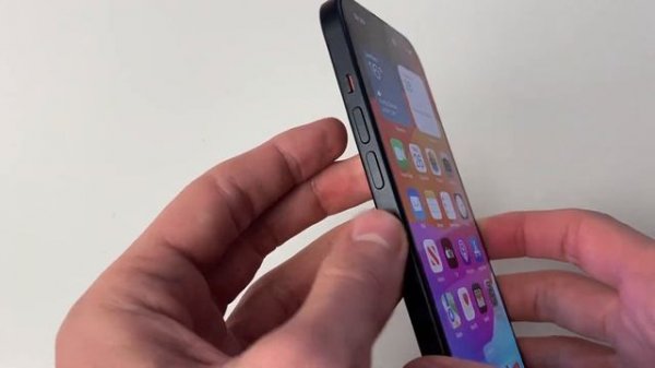 How To Hard Reset iPhone 15 / 15 Pro - Full Guide