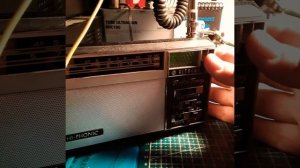 HITACHI HI-PHONIC PORTABLE RADIO AM +SHORTWAVE 📻⚛