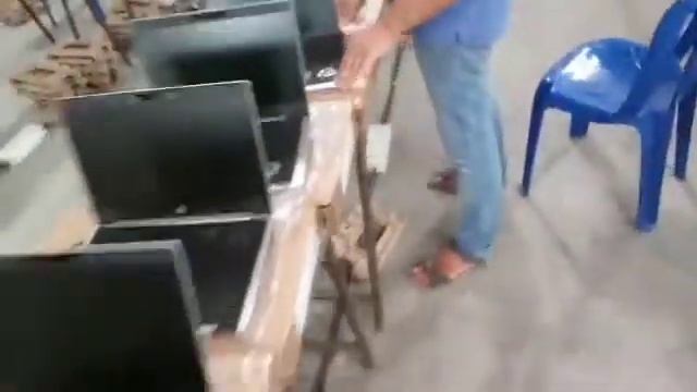 Unboxing hundred hp laptop at a time | Biggest ever laptop Unboxing смотреть онлайн