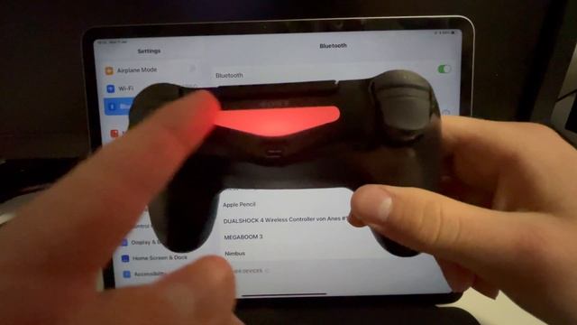 Connect PS4 controller to iPhone or iPad смотреть онлайн
