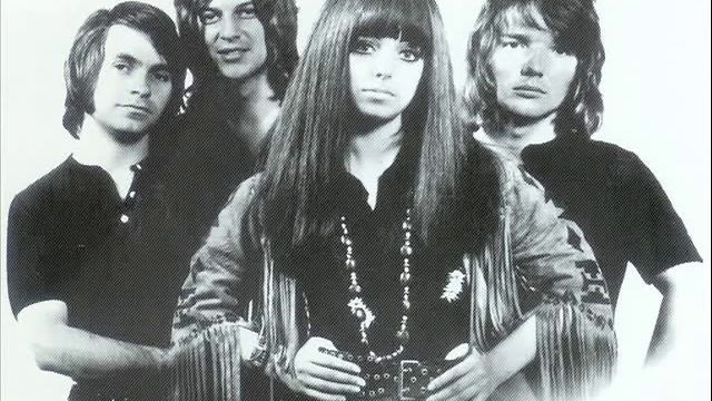 Shocking Blue - Fireball of love смотреть онлайн