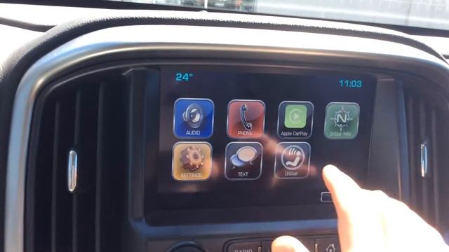 Chevrolet MyLink and Apple CarPlay Demonstration смотреть онлайн