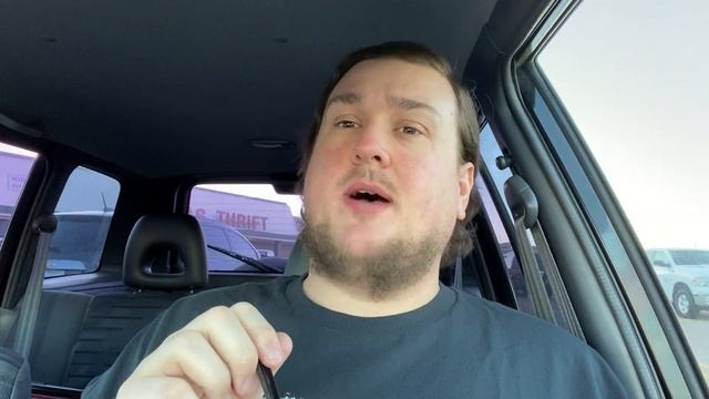 Reviewing KFC's 5 Dollar Chicken Pot Pie Special aka "A Massive Deal on a Comfort Food Classic..." смотреть онлайн