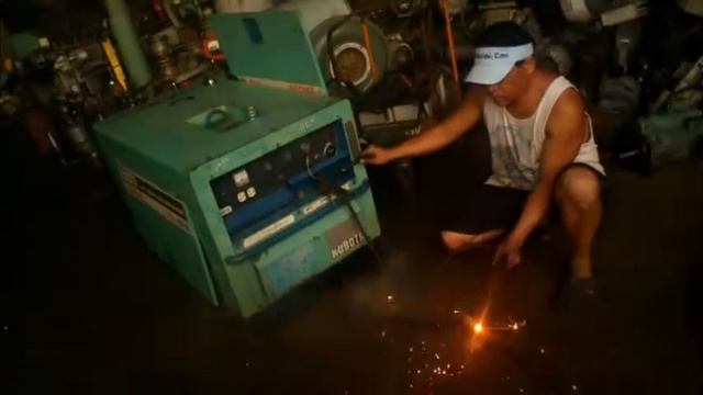 Kubota 280A Welder Generator Test run смотреть онлайн