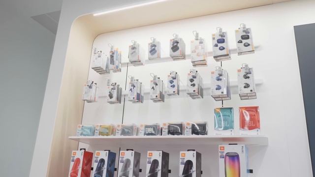 Studio 7 Store Tour เลือกช้อปของสำคัญก่อนเปิดเรียน! | bomyanapat смотреть онлайн
