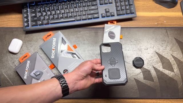 RokForm Final Review/ Quadlock comparison for IPhone 12 Pro Max смотреть онлайн