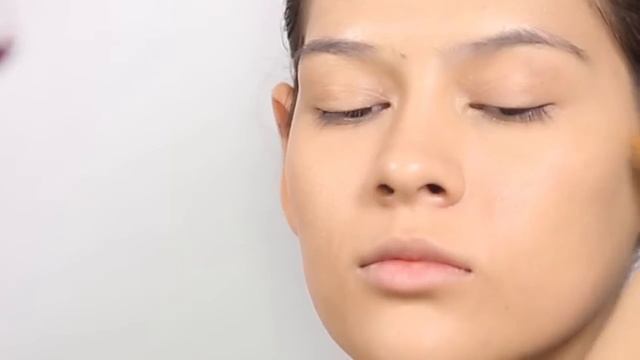 Cream to Powder Foundation смотреть онлайн