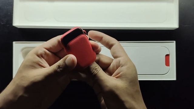 Apple Watch Series 8 Product Red Unboxing смотреть онлайн