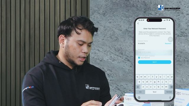TAPO C200 Smart IP Camera, yang memiliki banyak fitur guna mendukung pantauan keamanan di rumah And смотреть онлайн