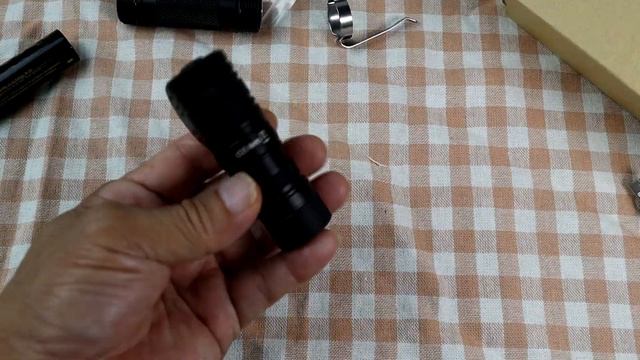 Review : ไฟฉายเน้นงานหนัก SOFIRN SP40 คาดศีรษะหรือถือใช้งานก็สะดวก ไม่เทพ ไม่แพง แต่ชัวร์