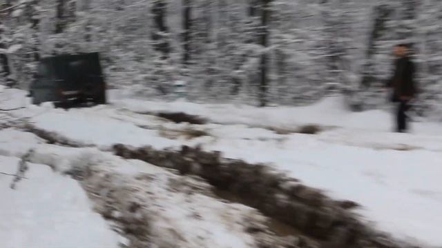 Уаз на зимнем бездорожье [Off-Road 4х4] смотреть онлайн