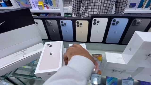 Iphone In Cheap Price In Dubai Meena Bazar | Watch & Talk Mobile Store Dubai смотреть онлайн
