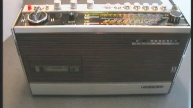 Grundig C 4000 1972 Radio Recorder смотреть онлайн