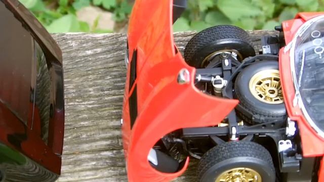 4 Lamborghini Miura von Kyosho in 1:18 смотреть онлайн