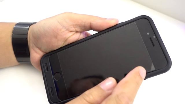 Spigen Volt Pack Battery Case for the iPhone 6 & 6s смотреть онлайн