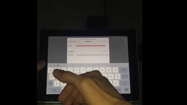 [Bug Bounty] Apple iOS v10.1.1 - iDevice Lock Activation Bypass via local Buffer Overflow смотреть онлайн