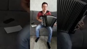 Иҙел Нурғәлин - Донъя ҡыуып ғүмер үтә