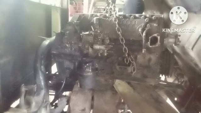 ISUZU 4HK1 ENGINE DISMANTLE FOR GENERAL OVERHAUL.