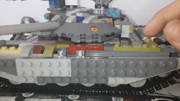 Т 80У из лего
