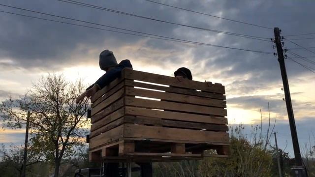 Открываю свой канал. Первое видео-знакомство. 8 летний мальчик всех может удивить. смотреть онлайн